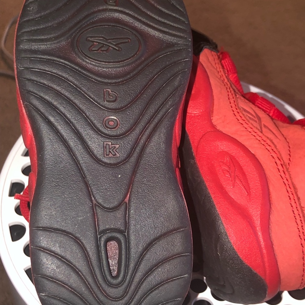 Reebok - Question - Picture 9 of 10